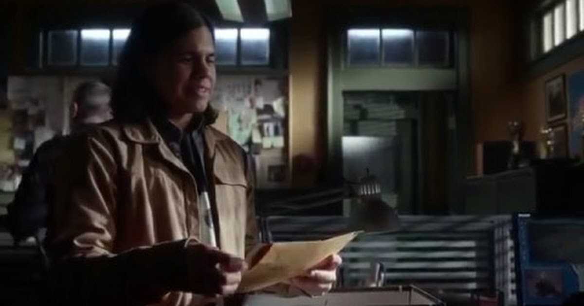 The Flash 1.Sezon 18.Bölüm izle